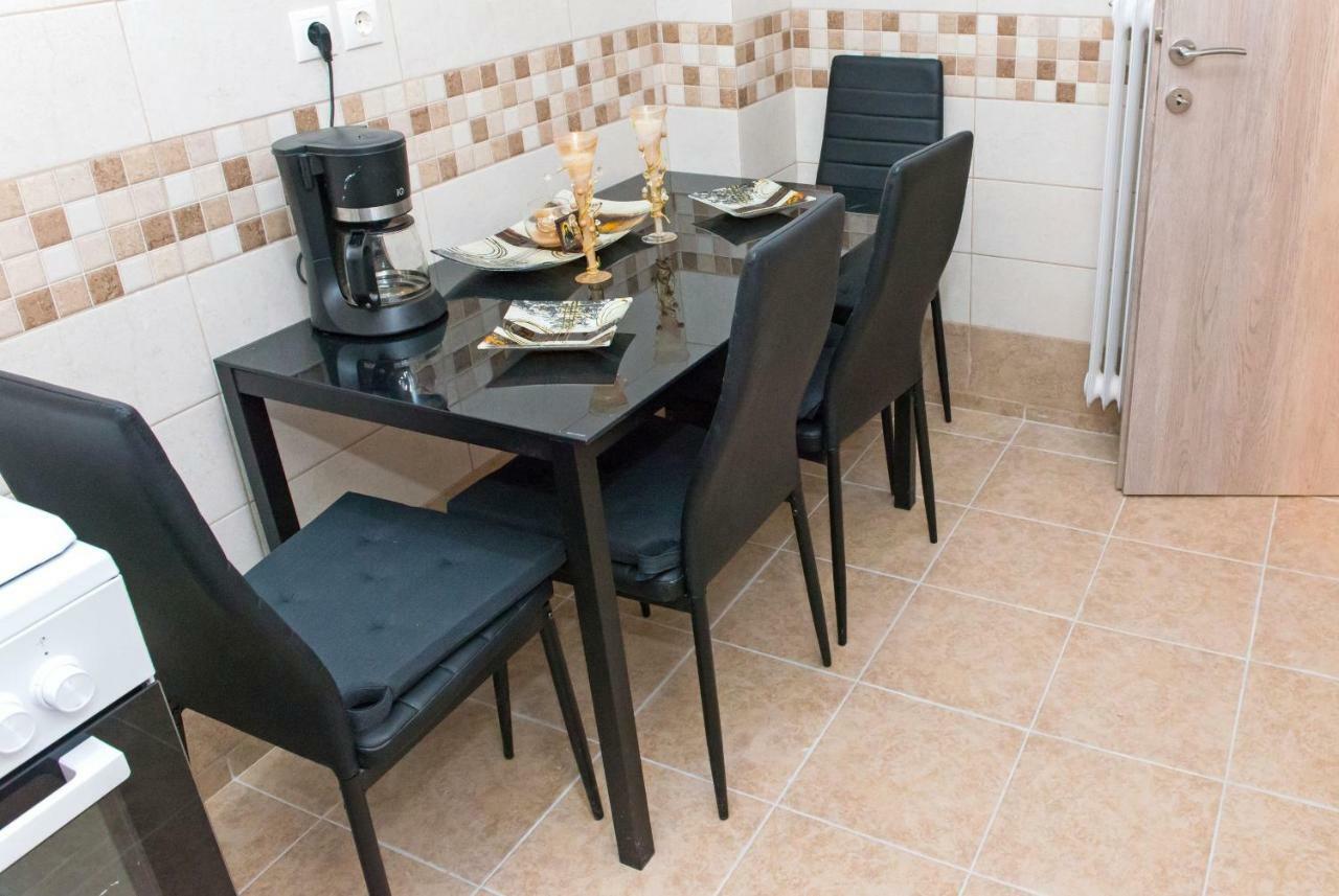 Lianos Business Class A Apartment